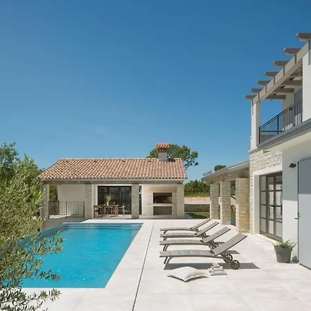 Cotogna Villa